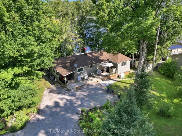 1561 Crystal Hts, Trent Lakes, ON K0M 2A0
