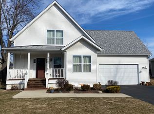 4144 Lake Park Ave, Gurnee, IL