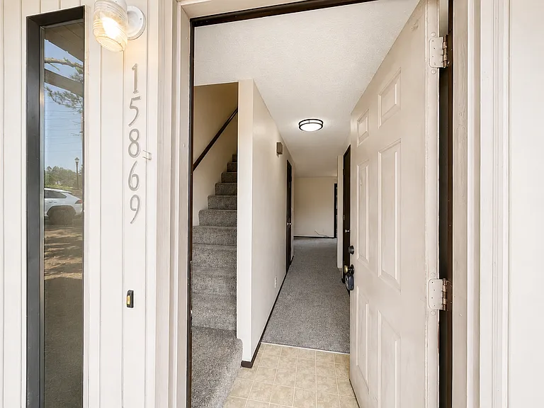 15865-15869 SW Misty Ct — Photo 3