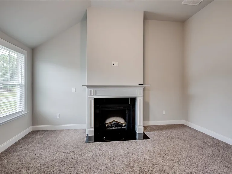 707 Navan Ln — Photo 22