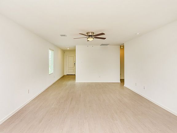 5th image of 1624 Limpkin Dr