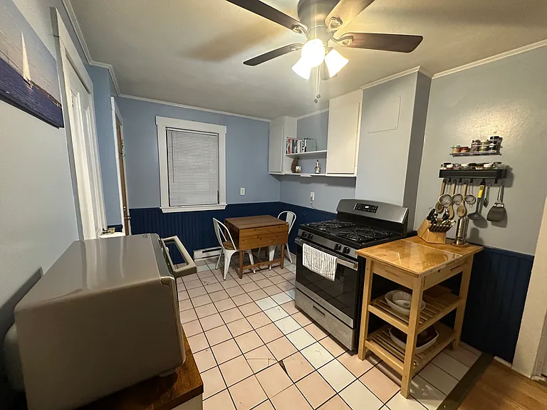 11 Prospect St #3 — Photo 8