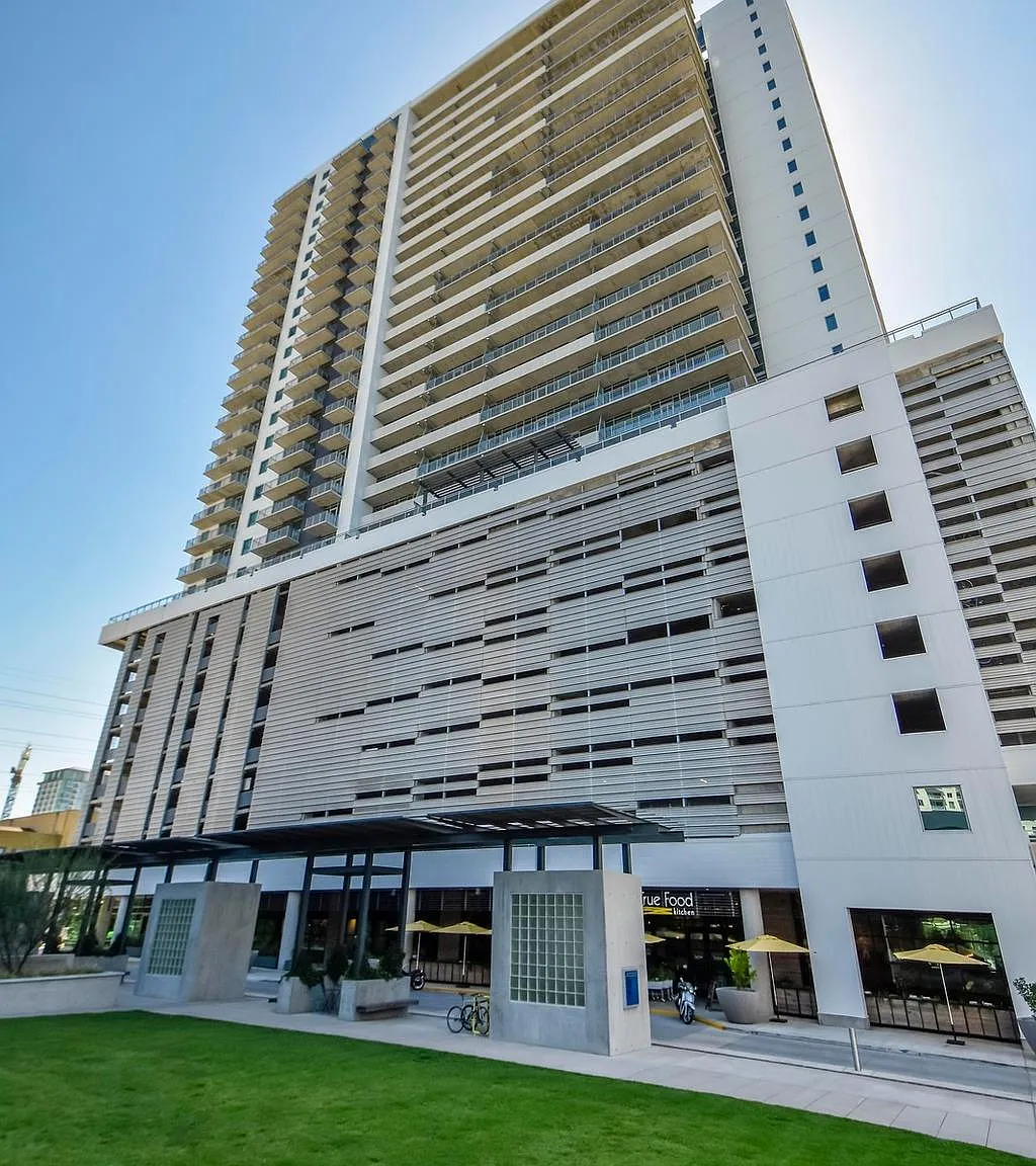 1 bed, 1.0 bath, 685 sqft, $2,995 — Photo 1