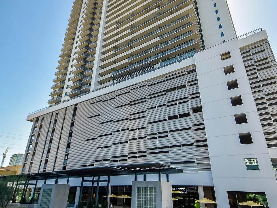 222 West Ave #2609