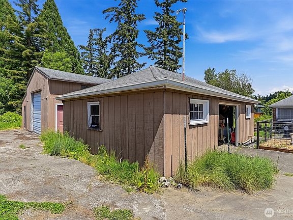 2nd image of 1805 80th Street E