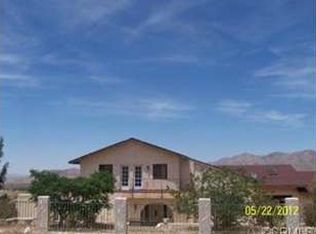 9525 Loma Vista Rd, Apple Valley, CA 92308