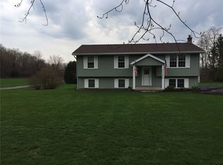 4406 Hulberton Rd, Holley, NY 14470