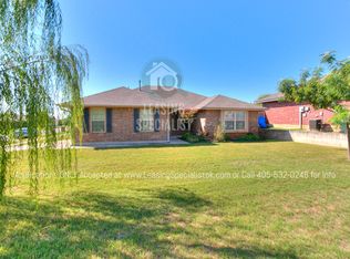 200 Tecumseh Meadows Dr, Norman, OK 73069