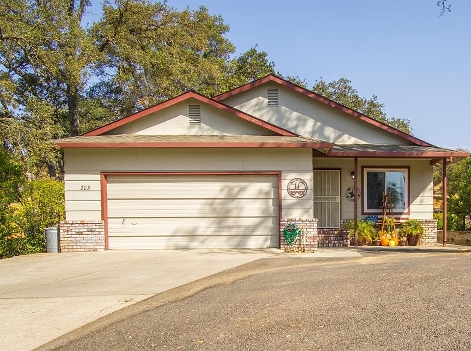 203 Poker Flat Rd Copperopolis, CA, 95228 Apartments for Rent Zillow