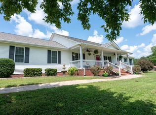 2928 Highway 47 N, White Bluff, TN 37187