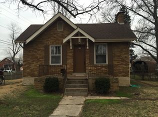 9131 Rambler Dr, Saint Louis, MO 63123