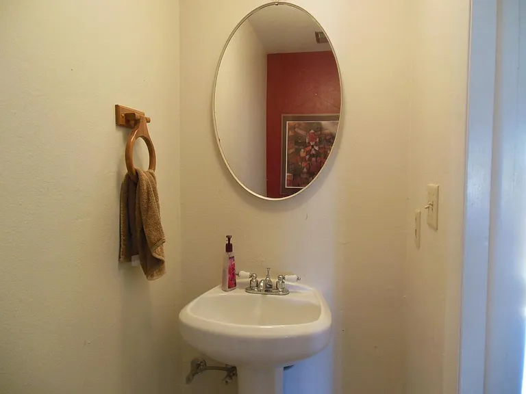 bath room downstairs