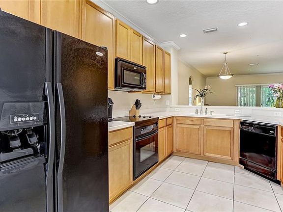 5th image of 96102 Stoney Dr #2603