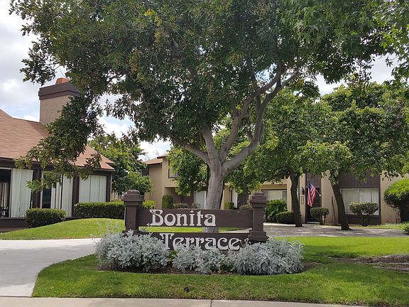 4th image of 1075 Las Rosas Ct