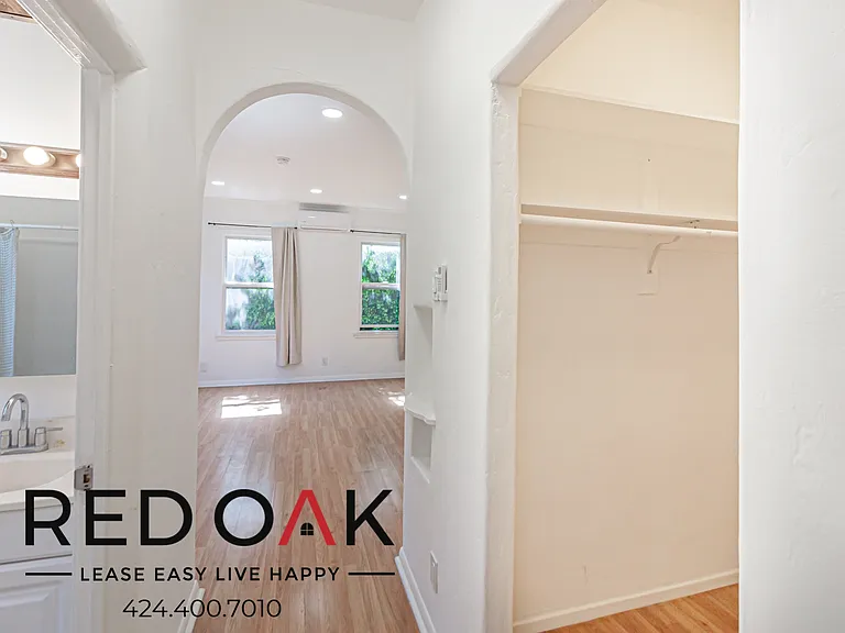 229 S Tower Dr #B — Photo 11