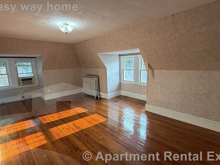 125 Allston St — Photo 3