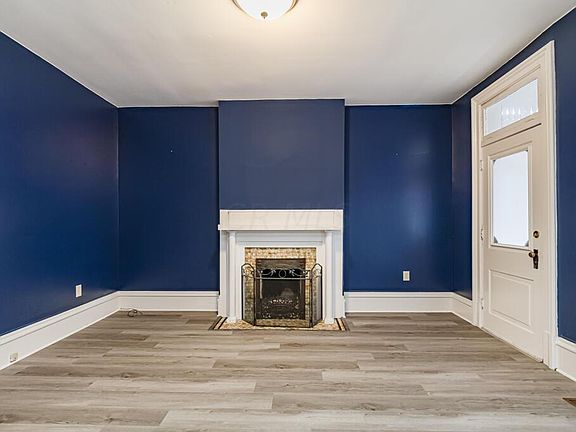 5th image of 1281 Dennison Ave
