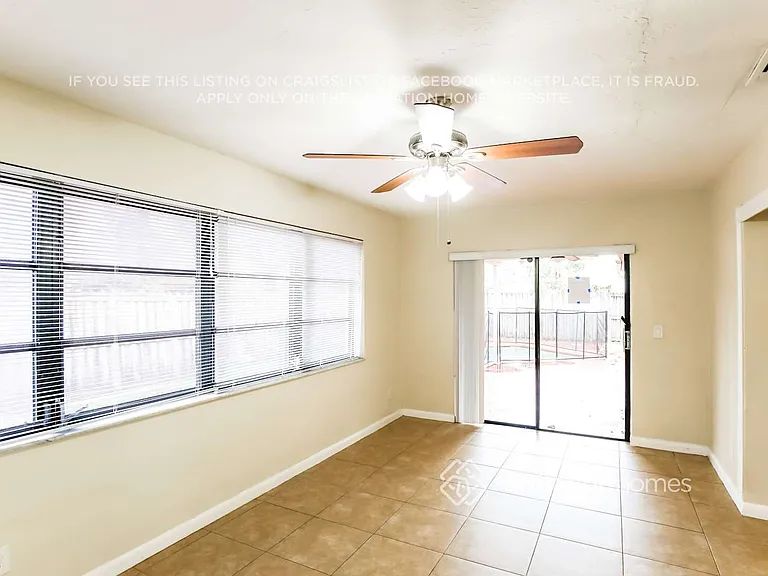 5313 SW 118th Ave — Photo 9