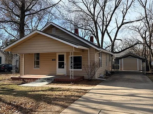 731 S Belmont Ave, Wichita, KS 67218