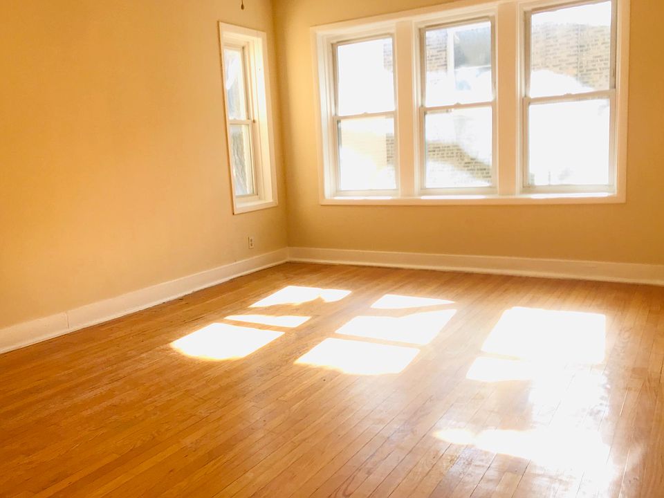 1st image of 1455 S Hamlin Ave #2917-2B