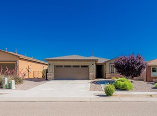 280 Zuni River Cir SW, Los Lunas, NM 87031