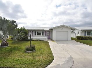 2388 SW 11th Ave, Boynton Beach, FL 33426