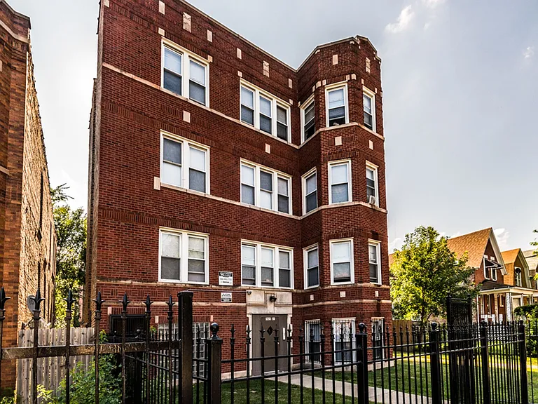 7825 S Emerald — Photo 9