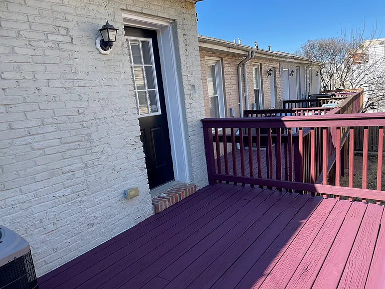 1113 S Hanover St — Photo 14