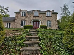 407 Circle Dr, Palmerton, PA 18071