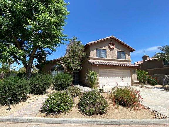 3rd image of 49070 Marimba Ct