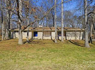 138 Kingsway Cres, Charlotte, NC 28214