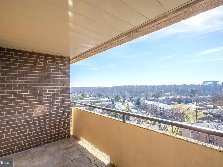 1800 Old Meadow Rd #1712A — Photo 19