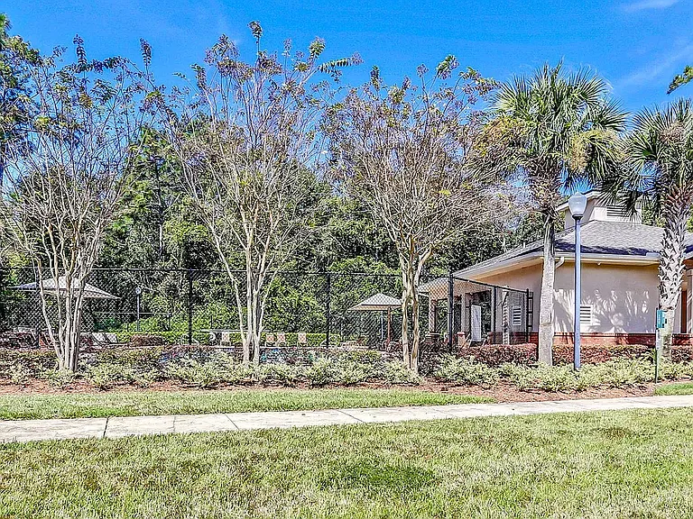 1412 Dunns Lake Dr — Photo 41