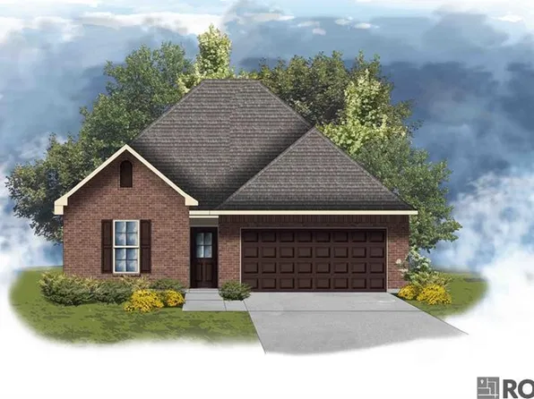 1212 Barrington Dr, Covington, LA 70435