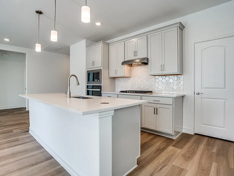 1600 Tyler Dr — Photo 9