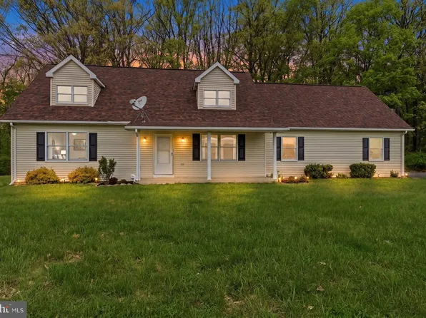954 Schuylkill Mountain Rd, Schuylkill Haven, PA 17972