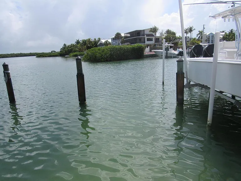 111 San Marco Dr — Photo 28