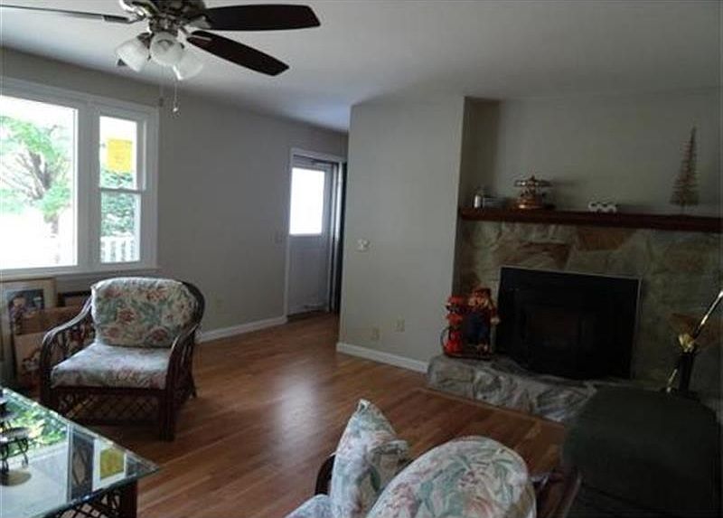 1st image of 60 Hardy Dr