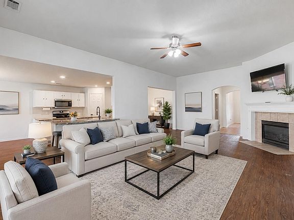 2nd image of 2331 Princess Deanna Ln