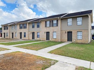 7882 Gladys Ave, Beaumont, TX 77706