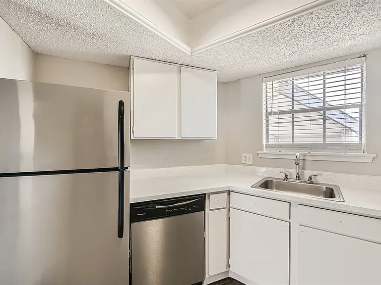 Rise Spring Pointe — Photo 135
