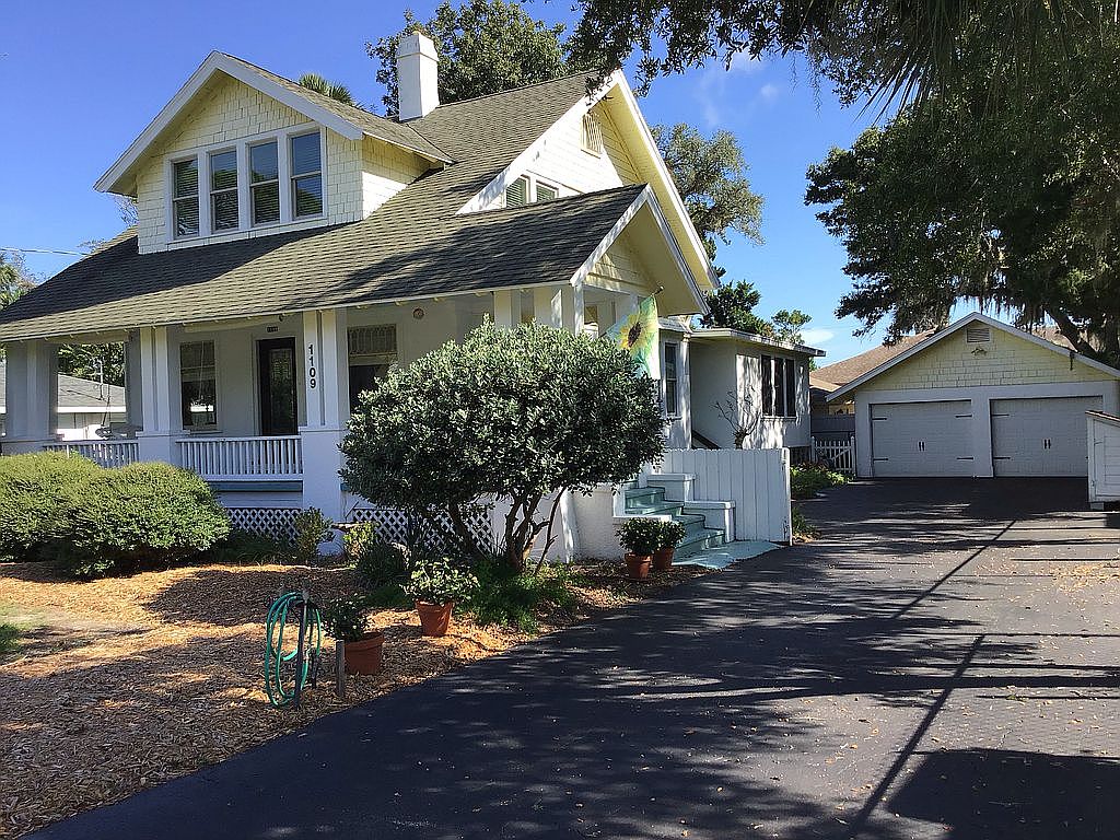 1109 Magnolia St, New Smyrna Beach, FL 32168 Zillow