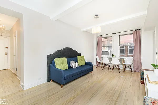 Rented by Brown Harris Stevens | media 21