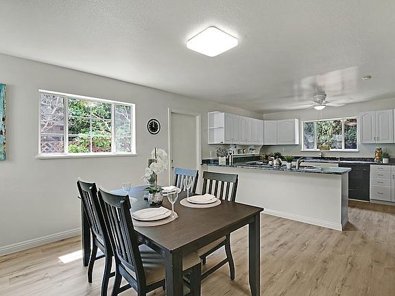 4th image of 1434 Kentfield Ave