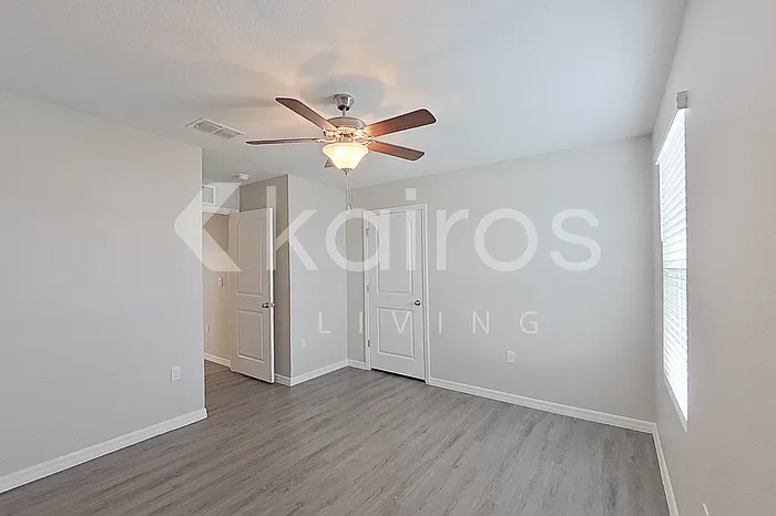 8650 SW 44th Ct — Photo 9