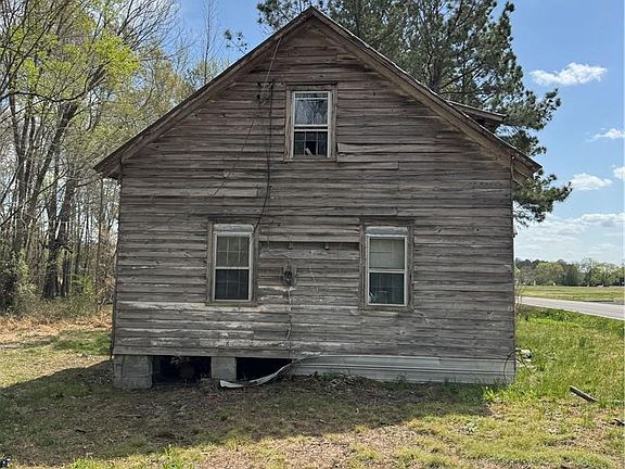 3rd image of 451AC Hog Island Rd