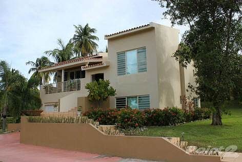 wonderful curb appeal