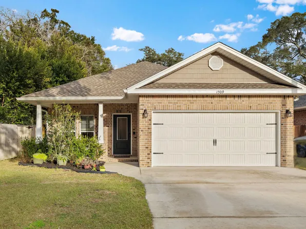 1509 Cedar St, Niceville, FL 32578