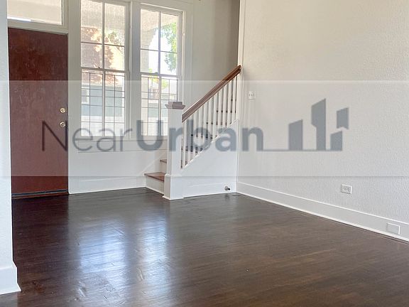2nd image of 510 Charlotte St