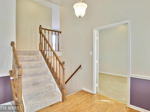 2nd image of 10150 Woodbury Dr
